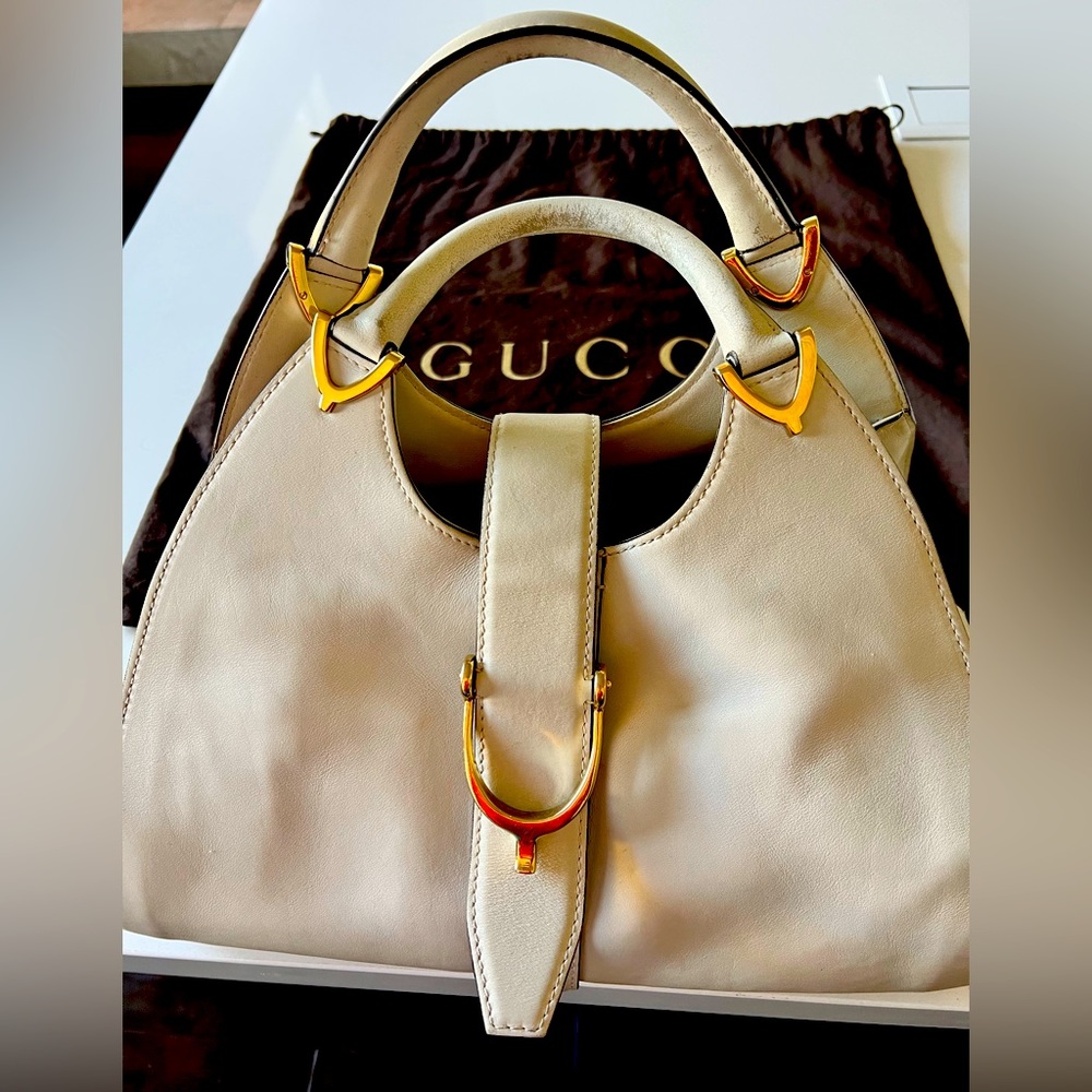 Gucci Creme color Tote w Gold color buckles paid $2900 will sale for $1500